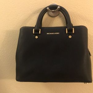 Michael Kors Savannah Saffiano handbag MD NWOT